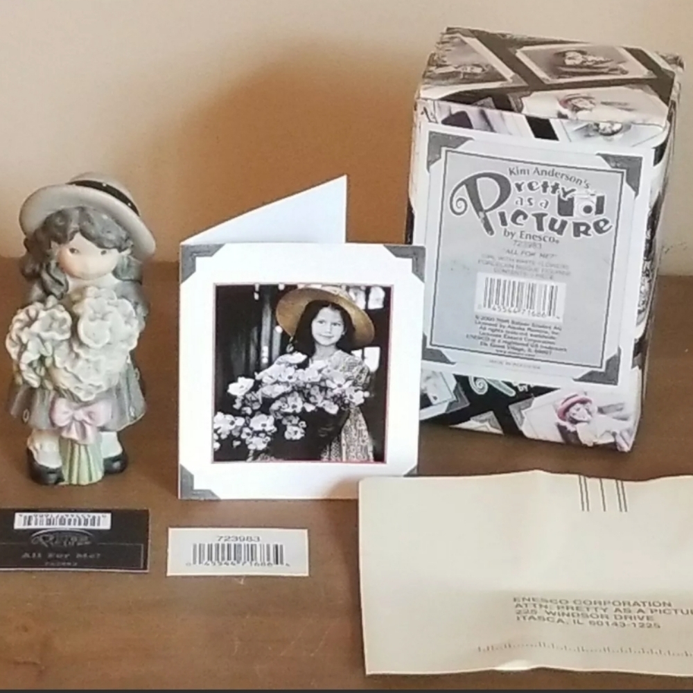 Pretty As A Picture "All For Me" Girl With Flowers Enesco Figurine 723983
